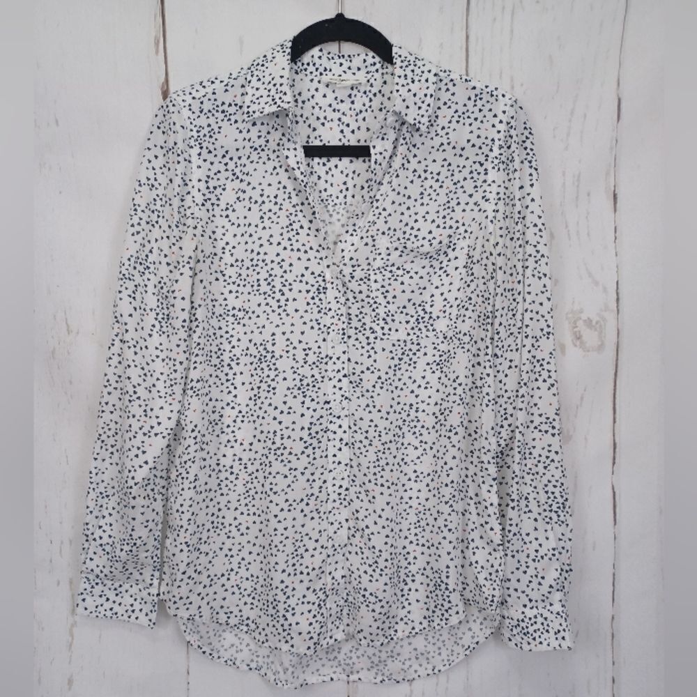 ‼️final must bundle‼️ Beachlunchlounge Shirt Button Down Heart Print